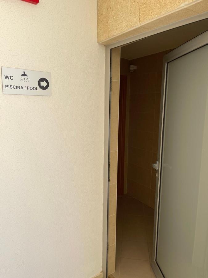 לאגוּ‏ש Beach Condo Porto Mos מראה חיצוני תמונה